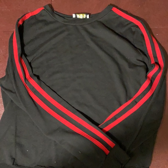 Red side stripped black women’s top. - Picture 2 of 3